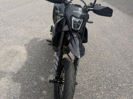 Moottoripyörä KTM 690 2024 26007023