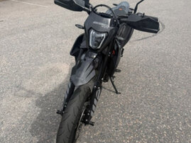 Moottoripyörä KTM 690 2024 26007026