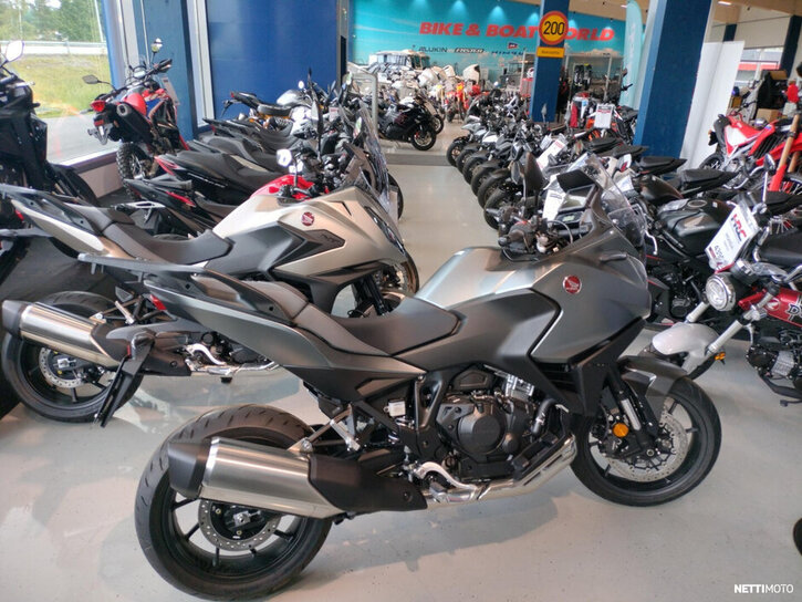 Moottoripyörä Honda NT 2025 26027624