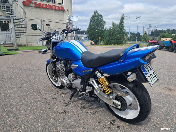Moottoripyörä Yamaha XJR 2007 26054961