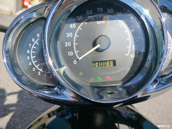 Moottoripyörä Harley-Davidson VRSC 2003 26065486