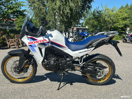 Moottoripyörä Honda XL 2026 26075143