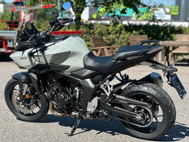 Moottoripyörä Honda CB 2026 26075345