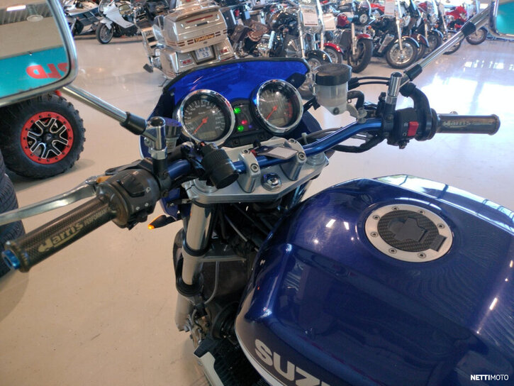 Moottoripyörä Suzuki GSX 2003 26085707