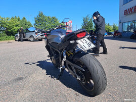 Moottoripyörä Honda CB 2022 26101657
