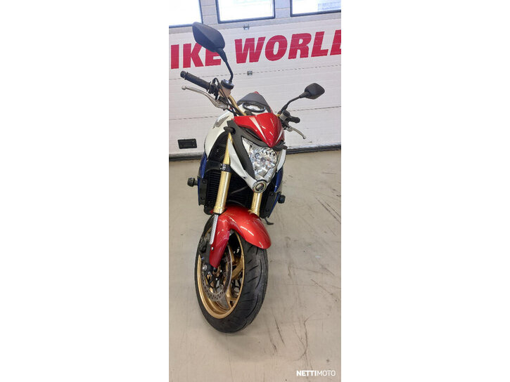 Moottoripyörä Honda CB 2011 26166041