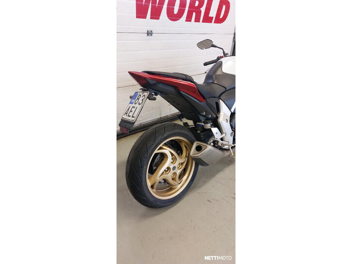 Moottoripyörä Honda CB 2011 26166047