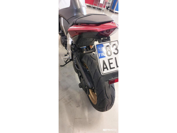 Moottoripyörä Honda CB 2011 26166048
