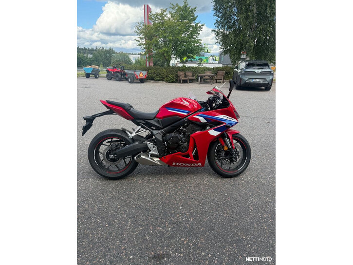 Moottoripyörä Honda CBR 2026 26221502