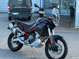 Moottoripyörä Aprilia Tuareg 2024 26235775