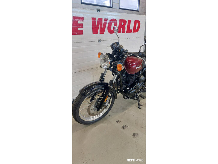 Moottoripyörä Benelli Imperiale 2022 26254755