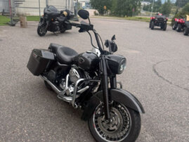 Moottoripyörä Harley-Davidson Touring 2011 26256454