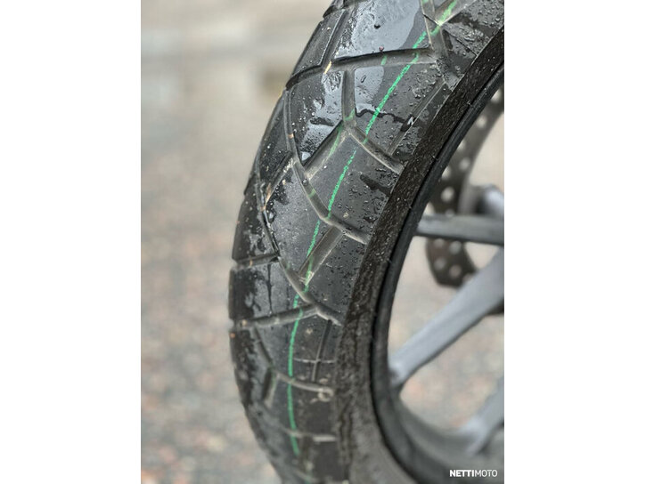 Moottoripyörä Honda NX 2024 26742054