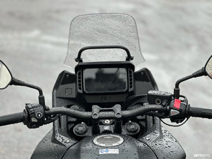 Moottoripyörä Honda NX 2024 26742056