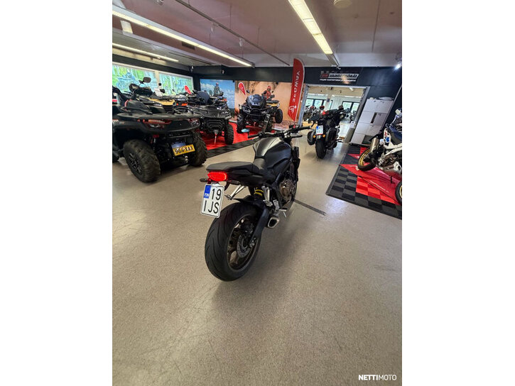 Moottoripyörä Honda CB 2023 27020211
