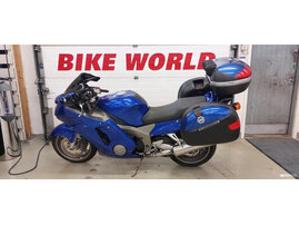 Moottoripyörä Honda CBR 2001 27051107
