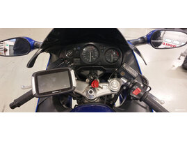 Moottoripyörä Honda CBR 2001 27051110