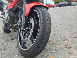 Moottoripyörä Suzuki SFV 650 Gladius 2010 27051313