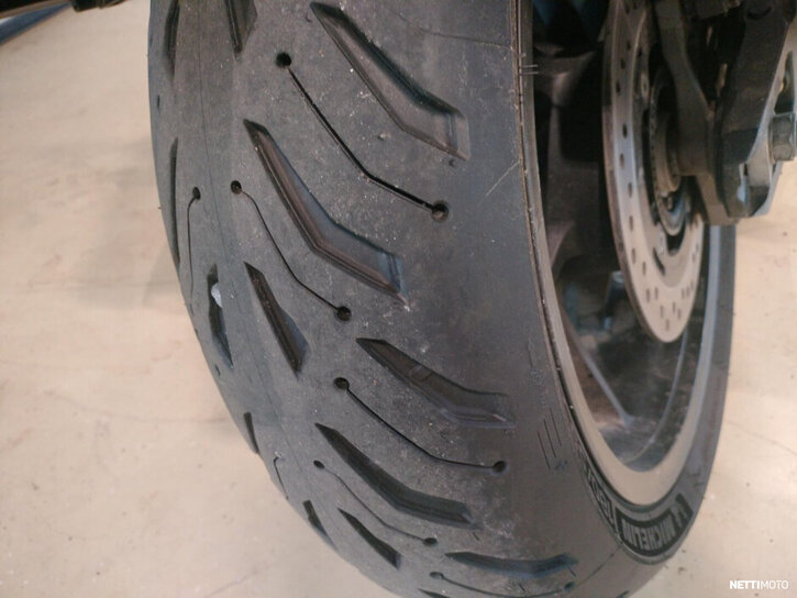 Moottoripyörä Honda NT 2022 27122716