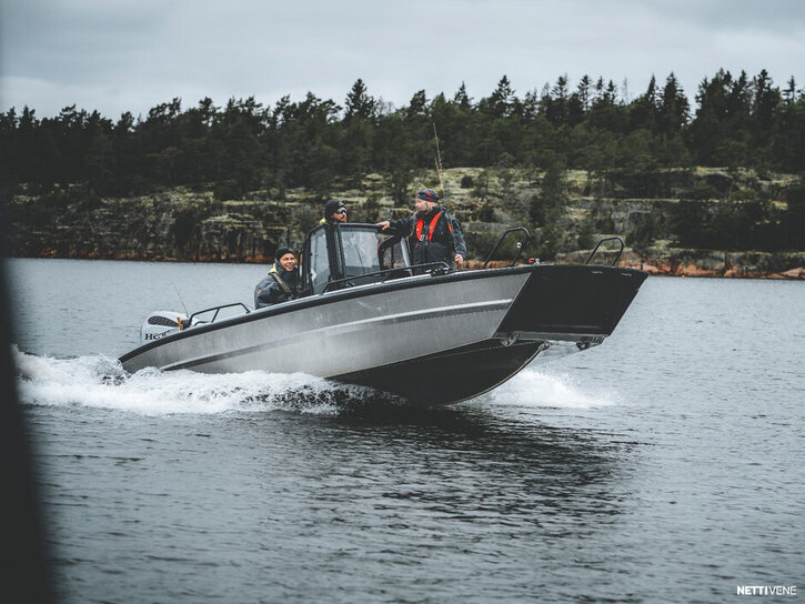Moottorivene Faster 635 CC 2026 3109629