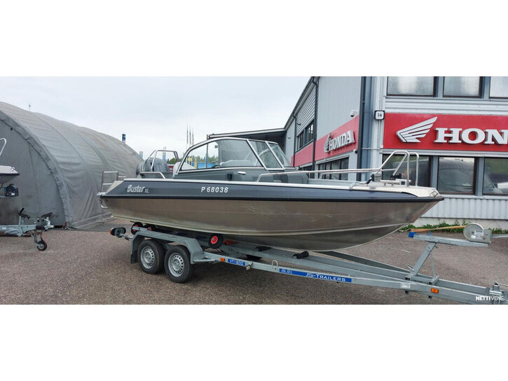 Moottorivene Buster XL 2019 3255498