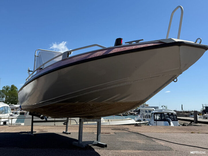 Moottorivene Buster L 2 2005 3292992