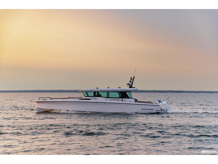 Moottorivene Axopar 45 XC Cross Cabin 2026 3332625