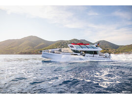 Moottorivene Axopar 45 XC Cross Cabin 2026 3332633