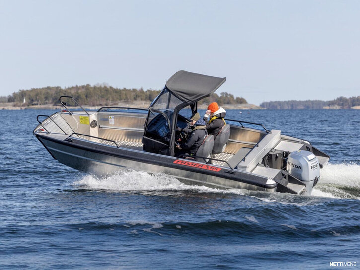 Moottorivene Faster 545 CC  3353414