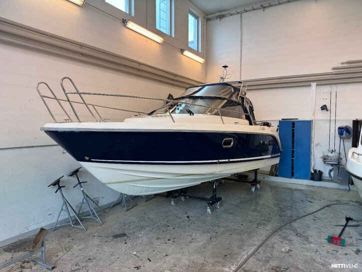 Moottorivene Aquador 23 WA  3353683