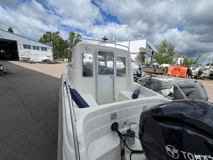 Moottorivene Bella 572 2009 3353749