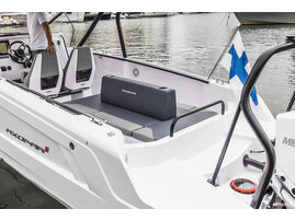 Moottorivene Axopar 25 Cross Top  3353832