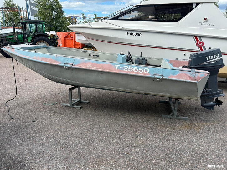 Moottorivene Buster RS 1985 3389692