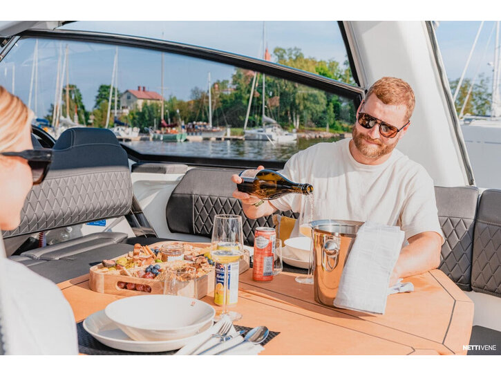 Moottorivene Silver Raptor 2026 3410280
