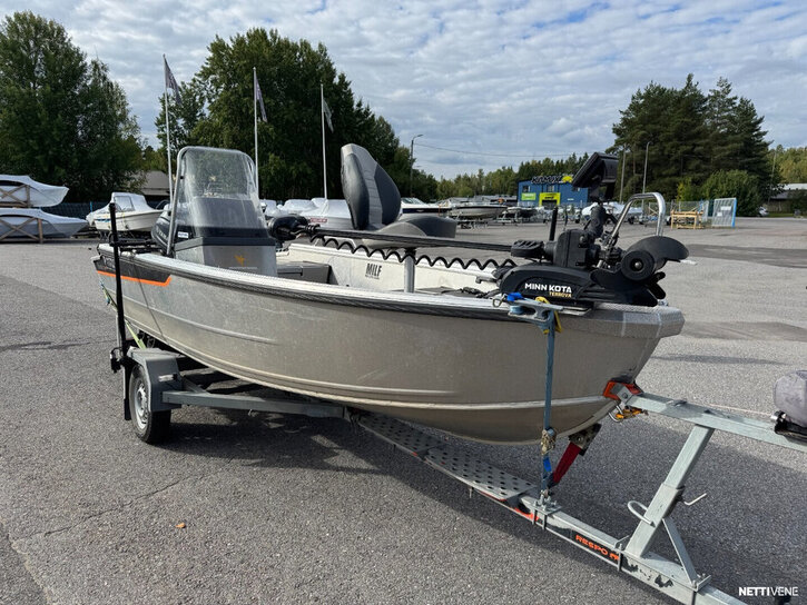 Moottorivene Buster M1 2023 3453119