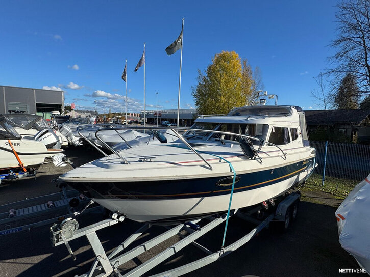 Moottorivene Bella Falcon 26  2008 3492310