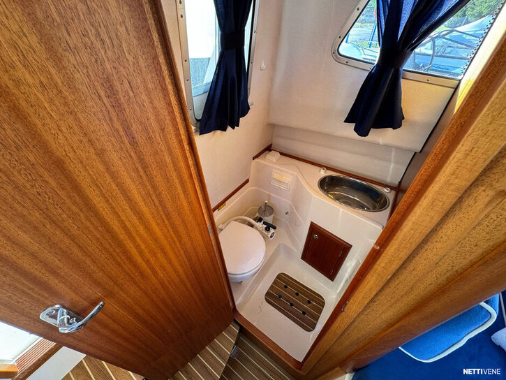 Moottorivene Bella Falcon 26  2008 3492330