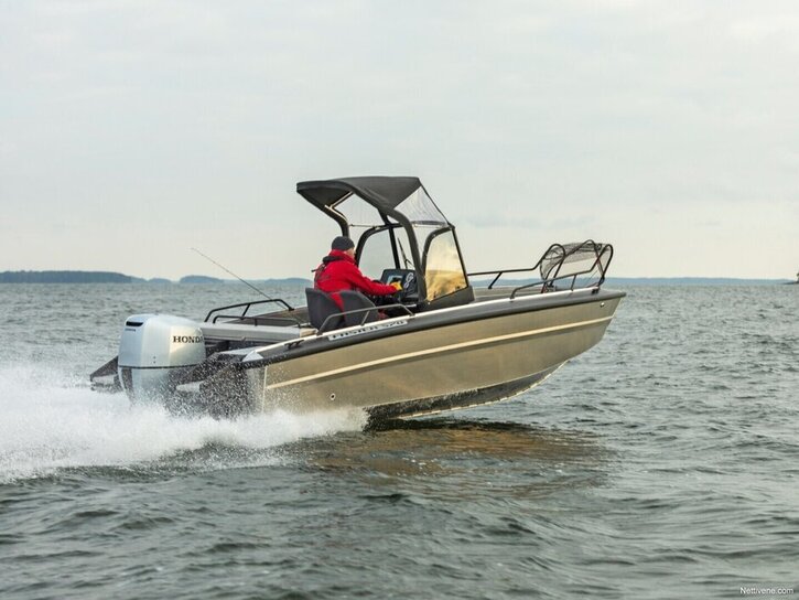 Moottorivene Faster 570 CC 2026 1215655