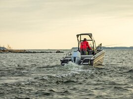 Moottorivene Faster 570 CC 2026 1215657