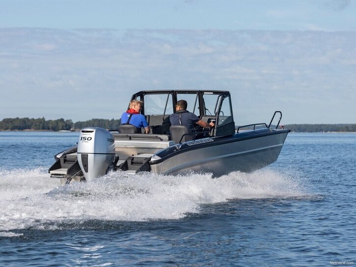 Moottorivene Faster 635 CC 2026 1215707