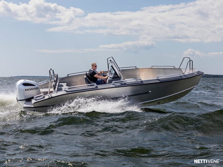 Moottorivene Silver SeaHawk CCX 2026 3053973