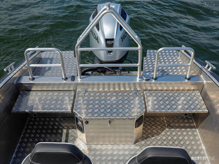 Moottorivene Silver SeaHawk CCX 2026 2300028