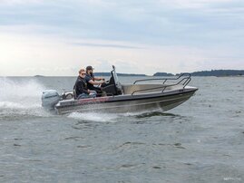 Moottorivene Faster 465 2026 2578473