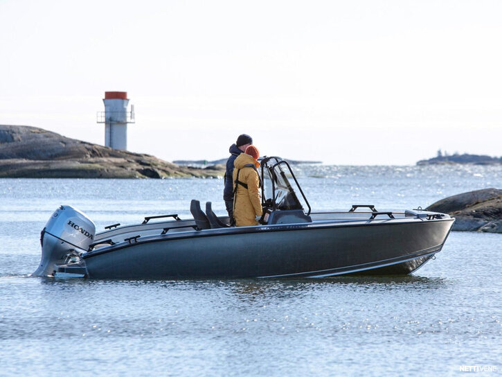 Moottorivene Silver Hawk 2026 3053915