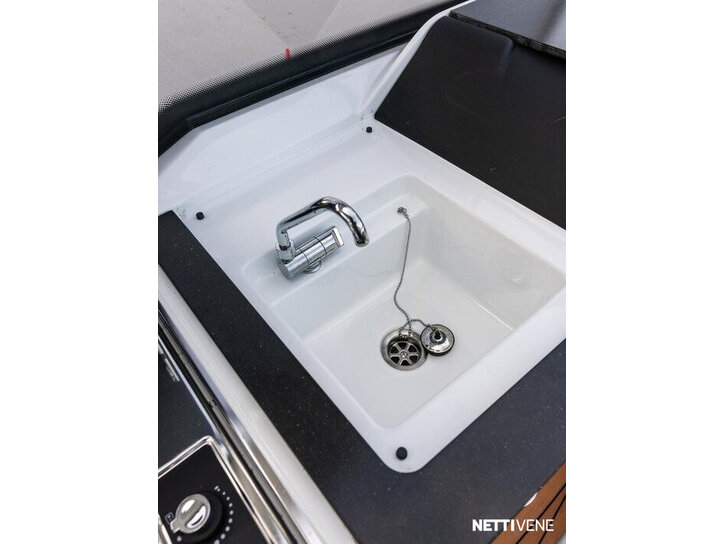 Moottorivene Silver Raptor 2026 3053926