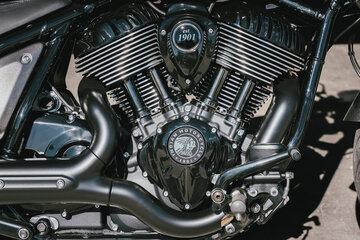 2025-na-imc-sport-chiefrt-detail-garage (1)