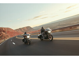2026-indianmotorcycle-bagger-family-riding-6217