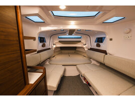 Axopar 38 XC Cross Cabin_099A6312
