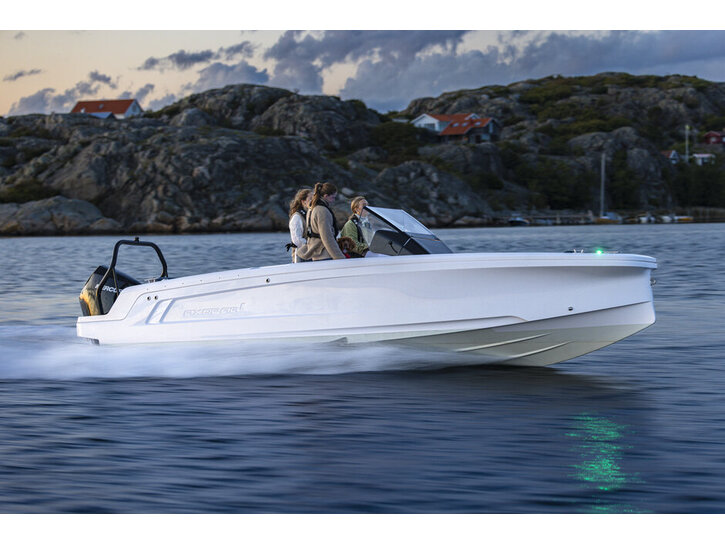 Väri: 822625