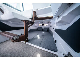 Axopar 29 XC Cross Cabin__39